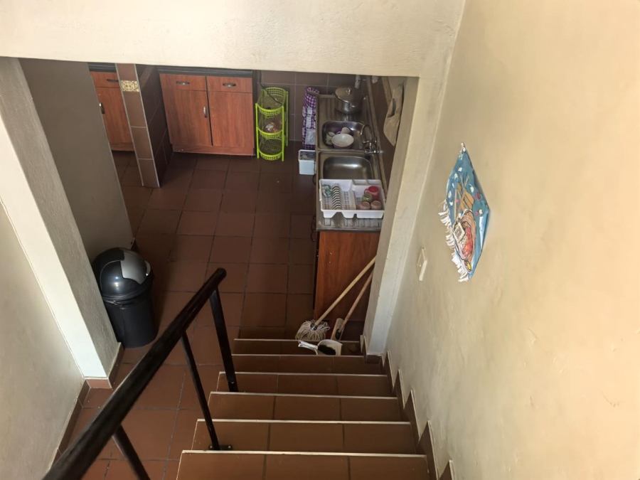 To Let 4 Bedroom Property for Rent in Elandsrand North West